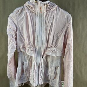 Women’s Lululemon Light Windbreaker Jacket (Pink, Size 6)